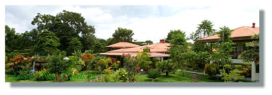 The grounds of Crocdile Bay Lodge